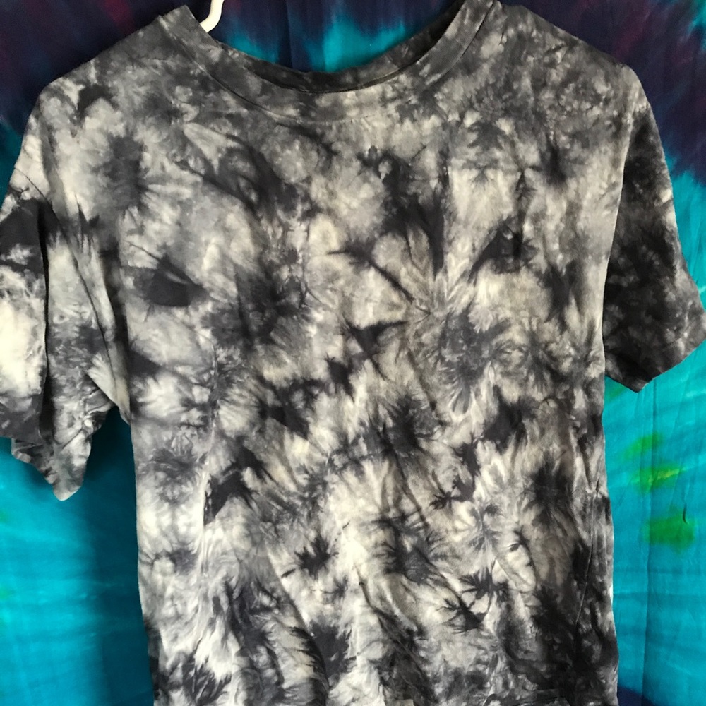 FOREVER 21 TEE